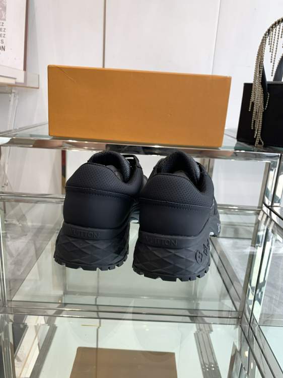 Picture of Louis Vuitton Shoes _SKULVsz35-45h090716203